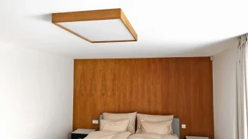 Dřevěné světlo jako designový a funkční prvek interiéru