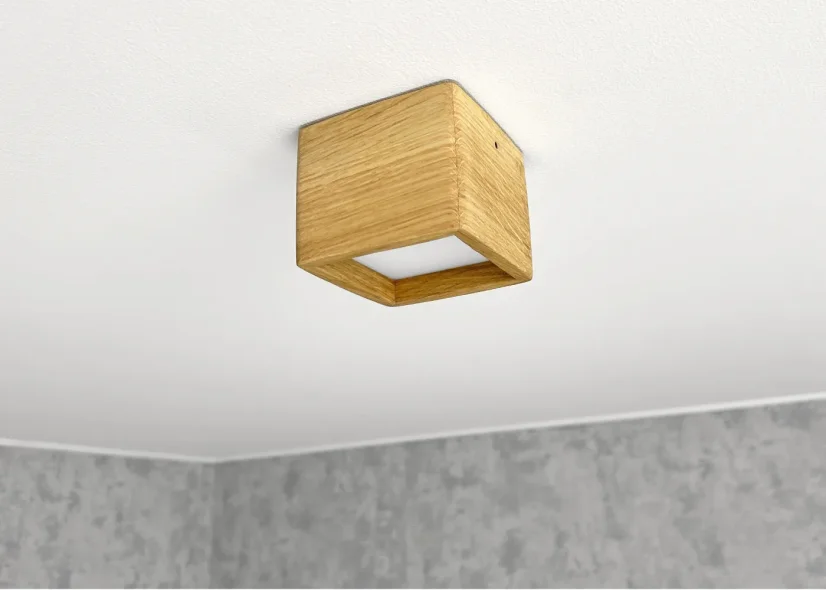 Dřevěné stropní svítidlo BLOKK S 10W (dub)