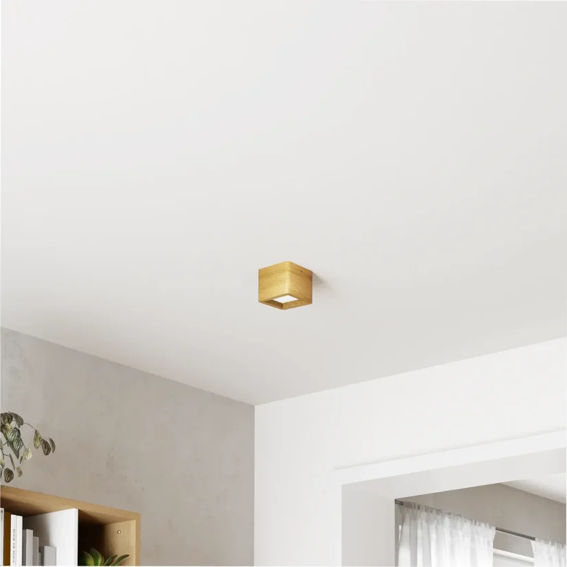 BLOKK 10x10 cm – minimalistické stropní světlo z přírodního dubu