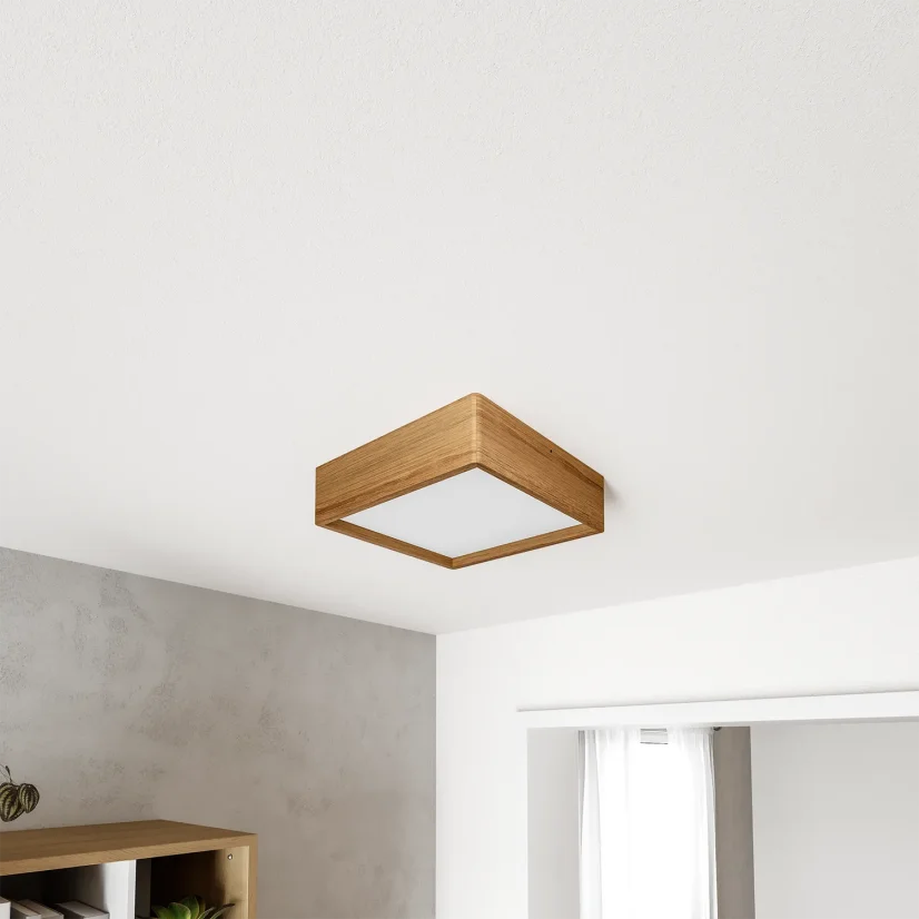 Minimalistické stropní světlo BLOKK 30x30 cm v dubovém provedení