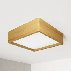 Minimalistické stropní světlo BLOKK 30x30 cm v dubovém provedení Minimalistické stropní světlo BLOKK 30x30 cm v dubovém provedení