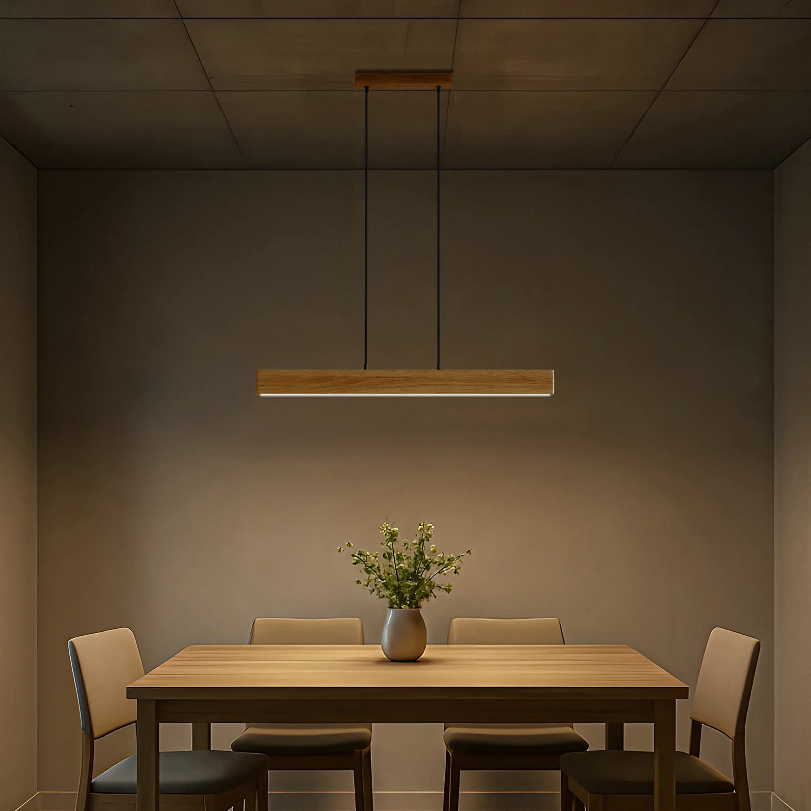 Závěsné světlo LINNA nad jídelním stolem